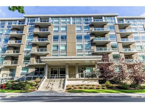 404-479 Charlton Avenue E, Hamilton, ON - Outdoor With Balcony With Facade