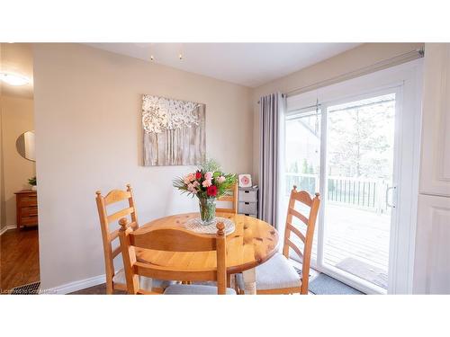 152 Copeland Street, Belmont, ON - Indoor Photo Showing Dining Room