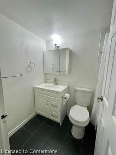 910-15 Nicklaus Drive, Hamilton, ON - Indoor Photo Showing Bathroom