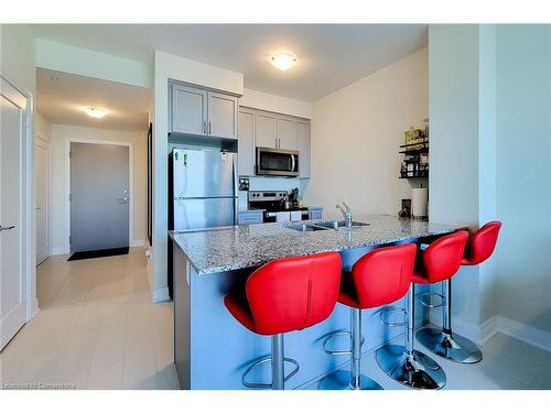 810-16 Concord Place, Grimsby, ON - Indoor Photo Showing Kitchen With Double Sink