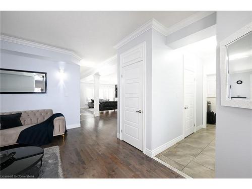 30 Ascoli Drive, Hamilton, ON - Indoor Photo Showing Other Room