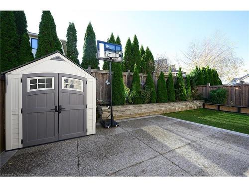 30 Ascoli Drive, Hamilton, ON - Outdoor