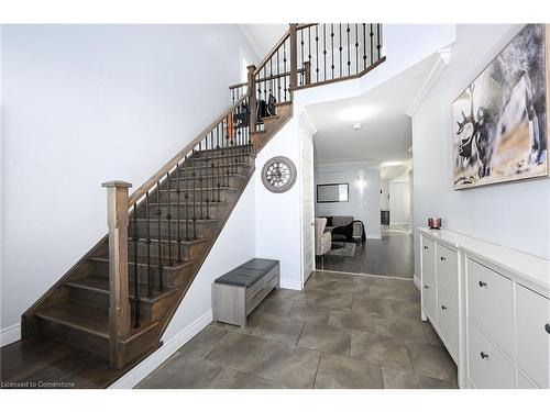 30 Ascoli Drive, Hamilton, ON - Indoor Photo Showing Other Room