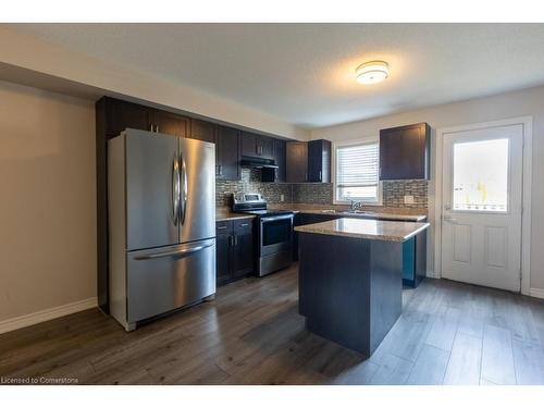 25-6117 Kelsey Crescent, Niagara Falls, ON - Indoor Photo Showing Kitchen