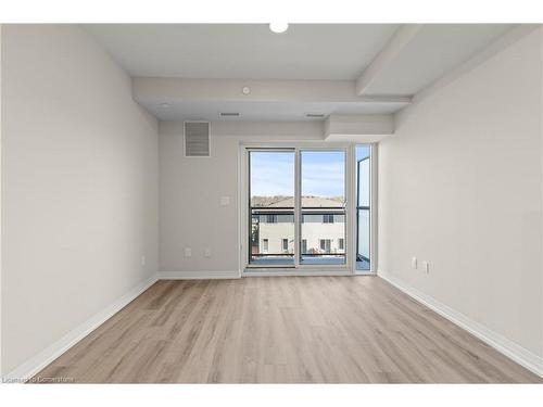 320-50 Herrick Avenue, St. Catharines, ON - Indoor Photo Showing Other Room