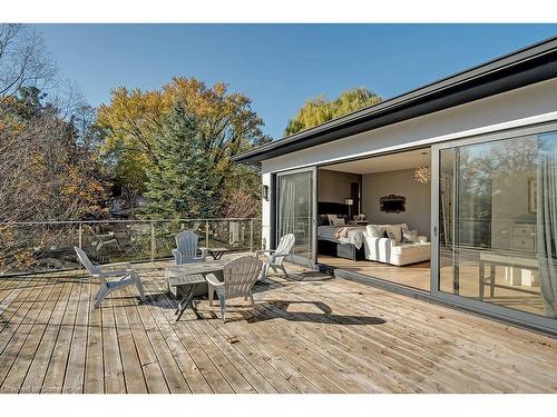 136 Avondale Court, Burlington, ON - Outdoor With Deck Patio Veranda