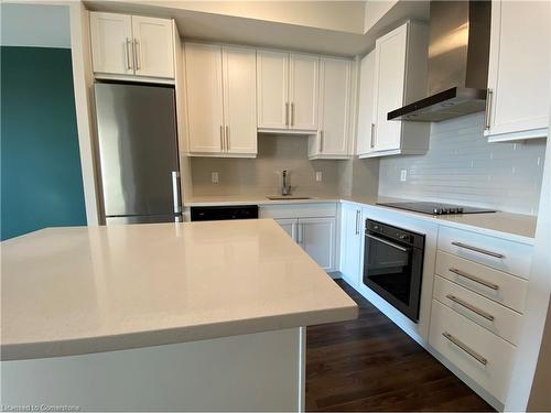 1505-2093 Fairview Street, Burlington, ON - Indoor Photo Showing Kitchen With Stainless Steel Kitchen With Upgraded Kitchen