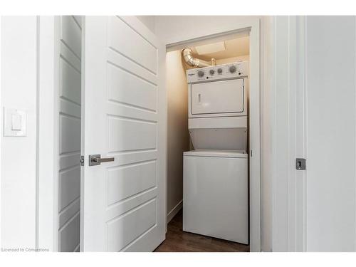 306-175 Commonwealth Street, Kitchener, ON - Indoor Photo Showing Laundry Room