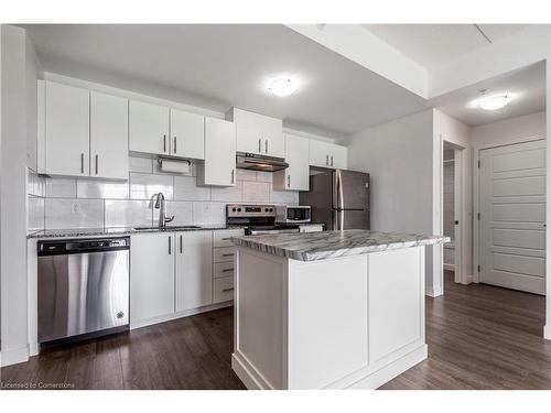 306-175 Commonwealth Street, Kitchener, ON - Indoor Photo Showing Kitchen With Upgraded Kitchen