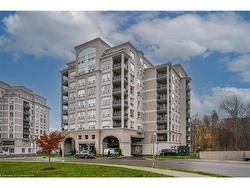 306-2000 Creekside Drive  Dundas, ON L9H 7S7