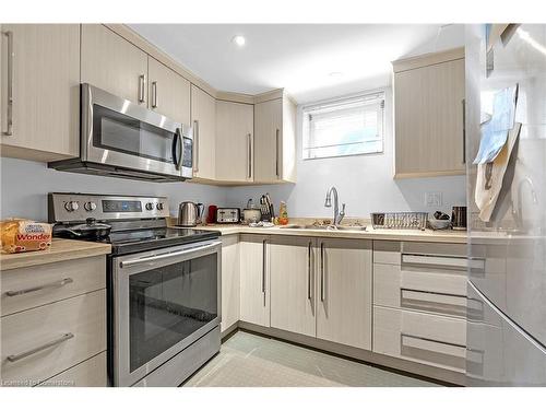 29 Clarendon Avenue, Hamilton, ON - Indoor Photo Showing Kitchen With Double Sink