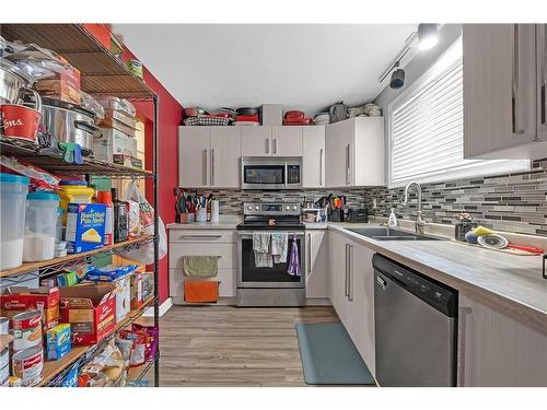 29 Clarendon Avenue, Hamilton, ON - Indoor Photo Showing Kitchen With Double Sink