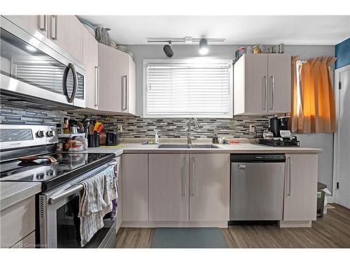 29 Clarendon Avenue, Hamilton, ON - Indoor Photo Showing Kitchen With Double Sink