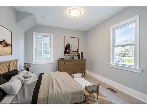 728 Gorham Road, Ridgeway, ON - Indoor Photo Showing Bedroom