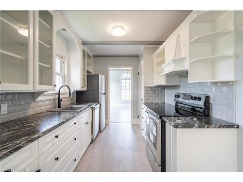 728 Gorham Road, Ridgeway, ON - Indoor Photo Showing Kitchen With Upgraded Kitchen