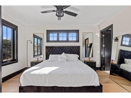 308 Appleby Line, Burlington, ON - Indoor Photo Showing Bedroom