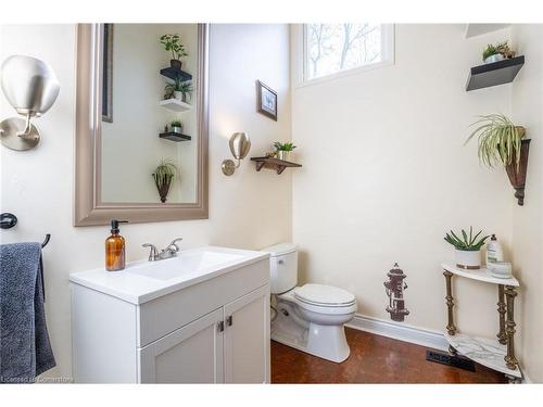 6 Arcade Crescent, Hamilton, ON - Indoor Photo Showing Bathroom