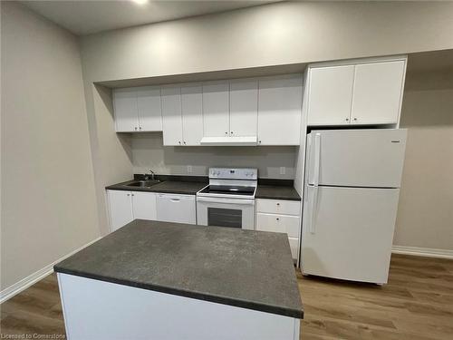 Up42-50 Herrick Avenue, St. Catharines, ON - Indoor Photo Showing Kitchen