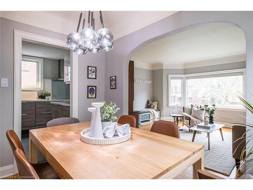 30 Miles Court, Hamilton, ON - Indoor Photo Showing Dining Room