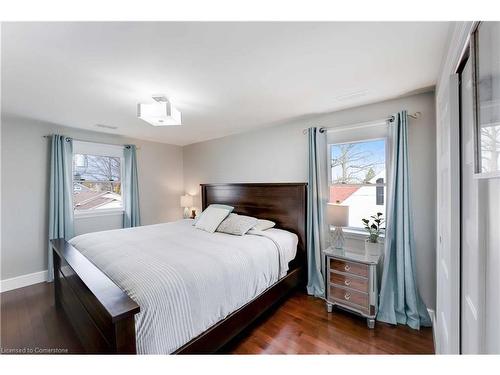 3 Echo Street E, Cayuga, ON - Indoor Photo Showing Bedroom