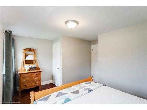 3 Echo Street E, Cayuga, ON - Indoor Photo Showing Bedroom