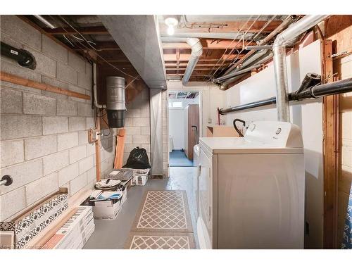 3 Echo Street E, Cayuga, ON - Indoor Photo Showing Laundry Room