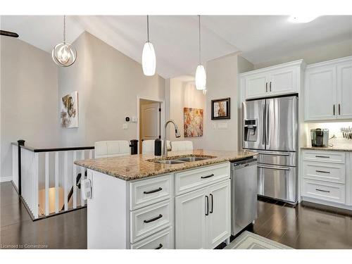 35 Viking Lane, Port Dover, ON - Indoor Photo Showing Kitchen With Double Sink With Upgraded Kitchen