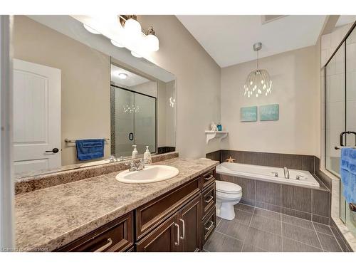 35 Viking Lane, Port Dover, ON - Indoor Photo Showing Bathroom