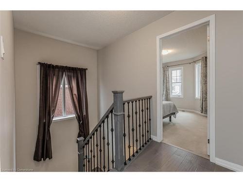 264 Wise Crossing, Milton, ON - Indoor Photo Showing Other Room