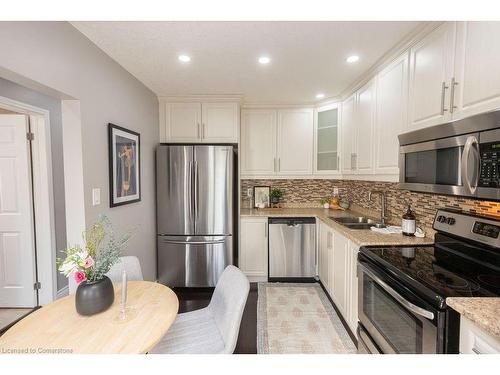 Main Lvl-551 Barnaby Street, Hamilton, ON - Indoor Photo Showing Kitchen With Double Sink With Upgraded Kitchen