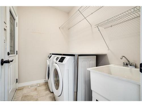 19 Tallforest Trail, Glanbrook, ON - Indoor Photo Showing Laundry Room