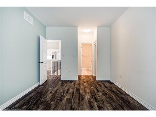 19 Tallforest Trail, Glanbrook, ON - Indoor Photo Showing Other Room