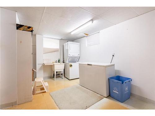 355 Rosedale Avenue, Hamilton, ON - Indoor Photo Showing Laundry Room