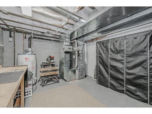 957 Sanford Drive, Burlington, ON - Indoor Photo Showing Basement