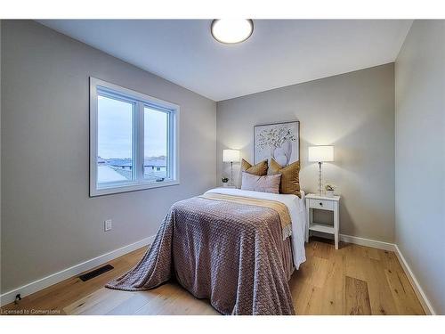 1440 Upper Gage Avenue, Hamilton, ON - Indoor Photo Showing Bedroom