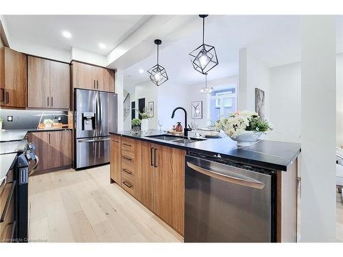 1440 Upper Gage Avenue, Hamilton, ON - Indoor Photo Showing Kitchen With Double Sink With Upgraded Kitchen