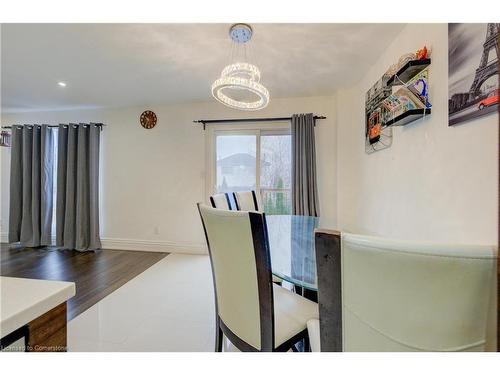 495 Templemead Drive, Hamilton, ON - Indoor Photo Showing Dining Room