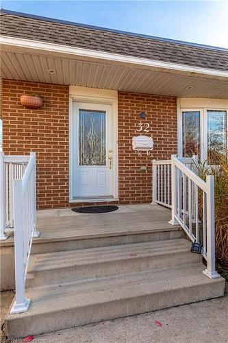 32 Audubon Street S, Stoney Creek, ON - Outdoor With Exterior