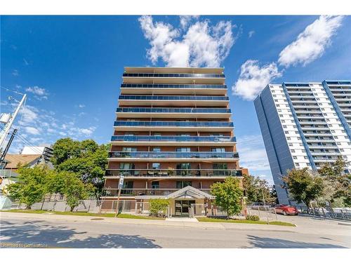 101-81 Charlton Street E, Hamilton, ON - Outdoor With Balcony With Facade