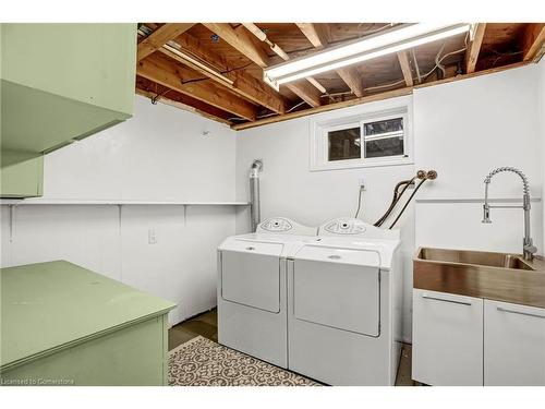 9184 Airport Road W, Mount Hope, ON - Indoor Photo Showing Laundry Room