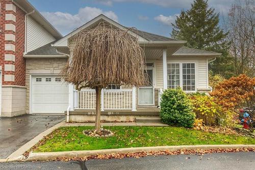 8-81 Valridge Drive, Ancaster, ON - Outdoor With Facade