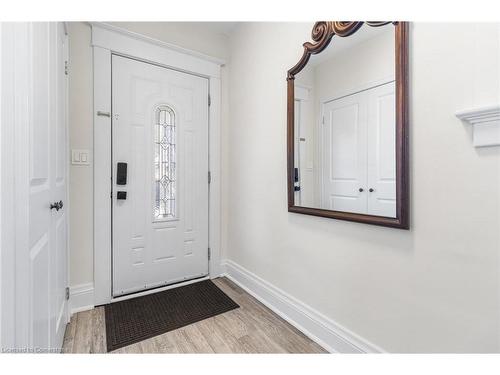 18 Prince Street, St. Catharines, ON - Indoor Photo Showing Other Room