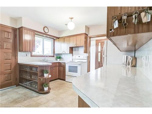 69 Orphir Road, Hamilton, ON - Indoor Photo Showing Kitchen