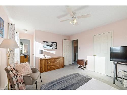 516 Eliza Crescent, Burlington, ON - Indoor Photo Showing Living Room