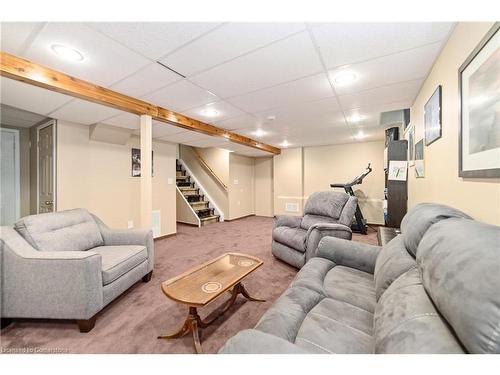 516 Eliza Crescent, Burlington, ON - Indoor Photo Showing Basement