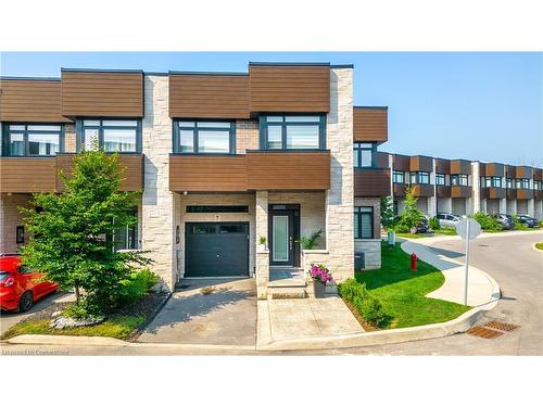 7-35 Midhurst Heights, Stoney Creek, ON - Outdoor With Facade