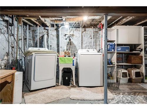 44 Steven Street, Hamilton, ON - Indoor Photo Showing Laundry Room