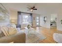 73 East 33Rd Street, Hamilton, ON  - Indoor Photo Showing Living Room 