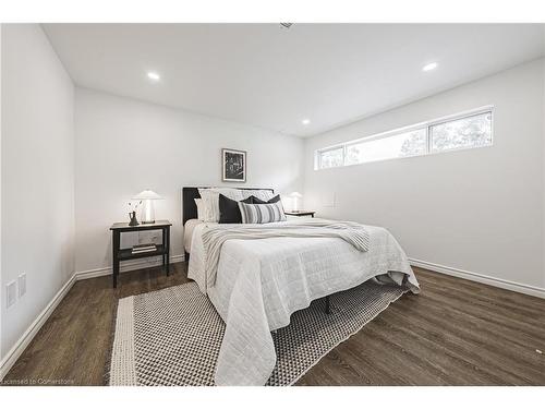 75 Graystone Drive, Hamilton, ON - Indoor Photo Showing Bedroom