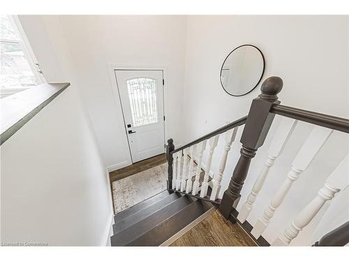 75 Graystone Drive, Hamilton, ON - Indoor Photo Showing Other Room